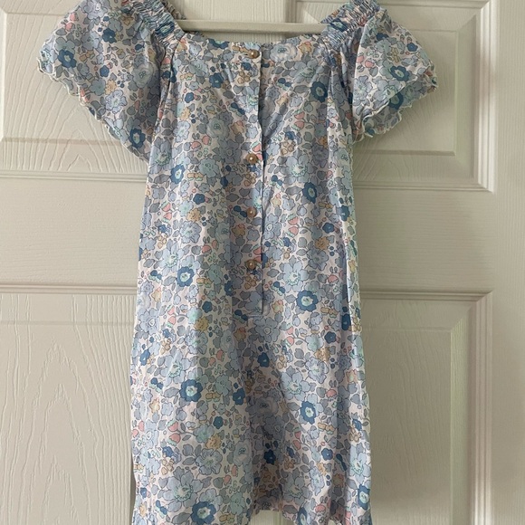 Girls Romper Shorts Outfit in Floral - Picture 2 of 2